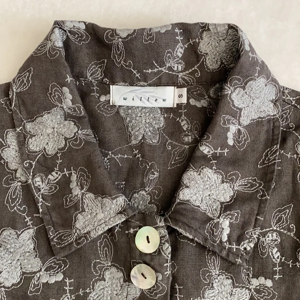 Willow | Linen Textured Embroidered Floral 3/4 Bell Sleeve Button Boho Top (S) - Picture 9 of 16